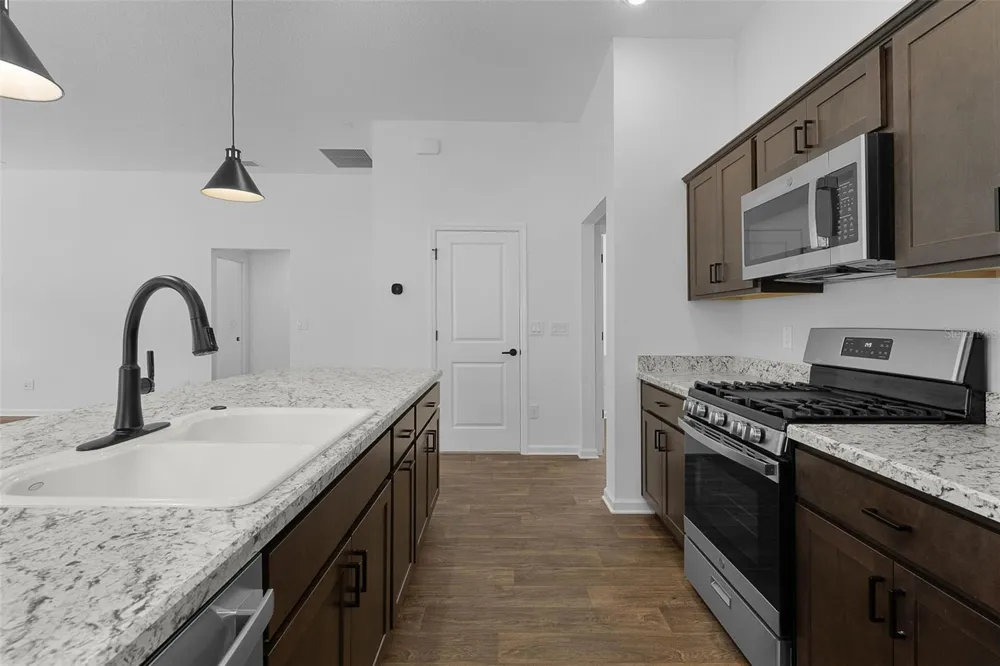 3116 MONUMENT WAY The Villages, FL 32163