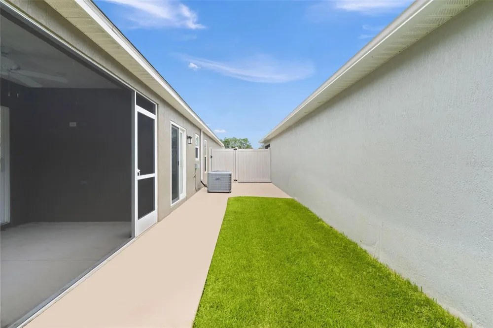 3116 MONUMENT WAY The Villages, FL 32163