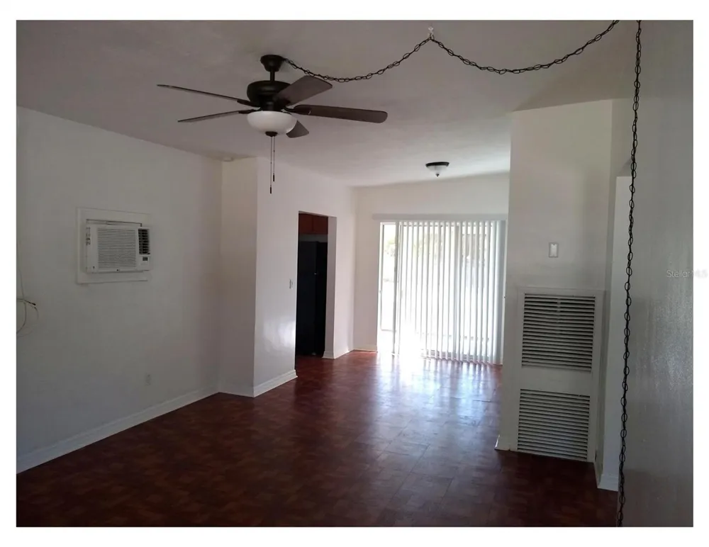446 NEW YORK AVENUE Dunedin, FL 34698