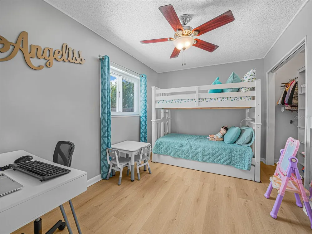 437 BROWARD TERRACE Winter Haven, FL 33884