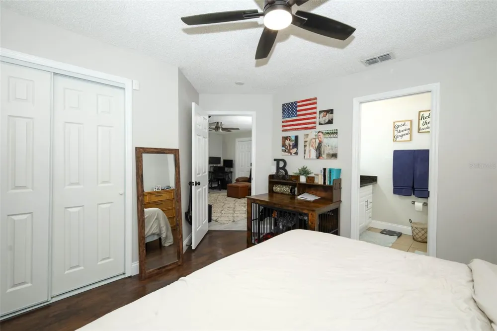 738 E 11TH AVENUE Mount Dora, FL 32757