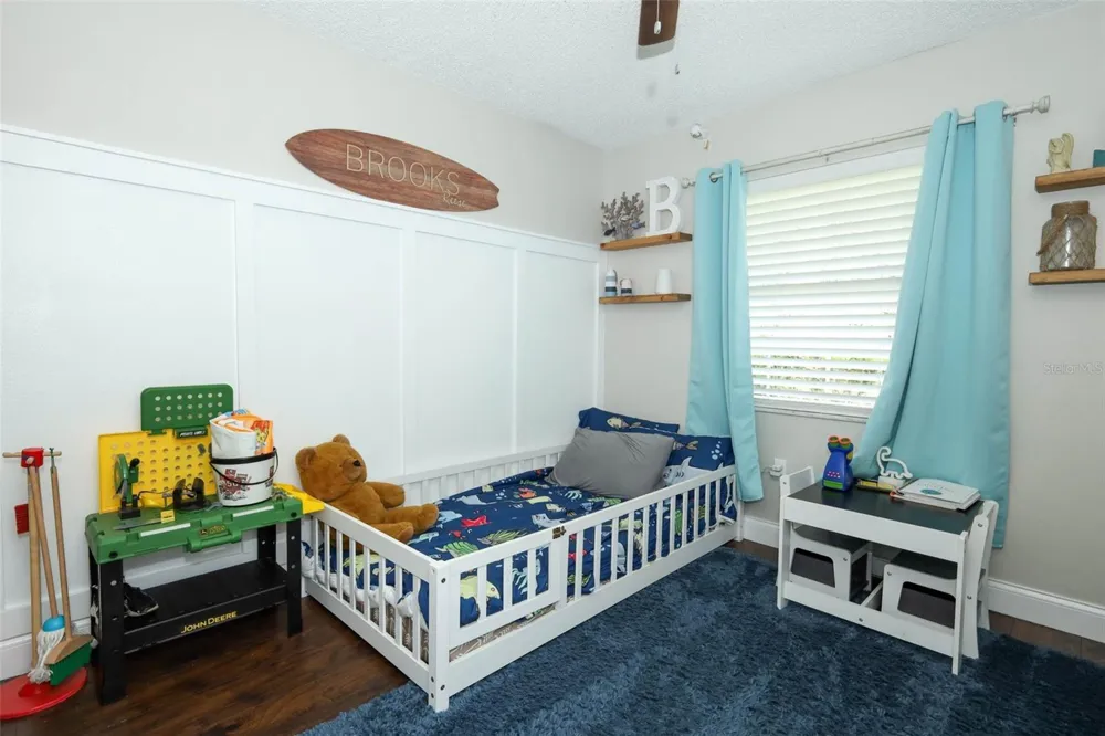 738 E 11TH AVENUE Mount Dora, FL 32757
