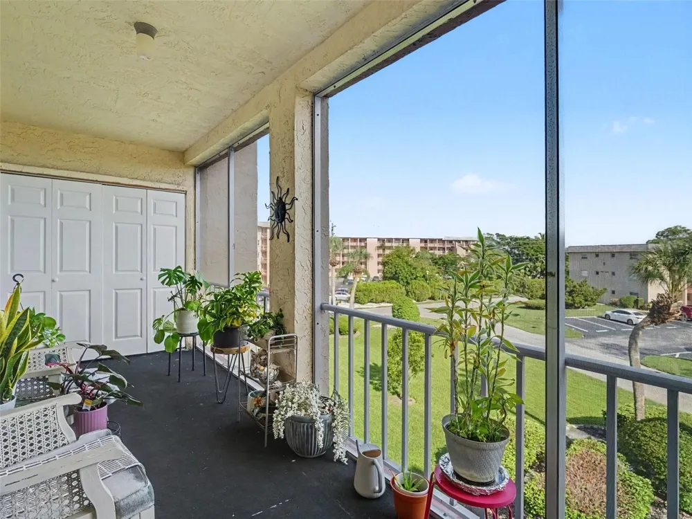 4171 HERON WAY #E309 Bradenton, FL 34205