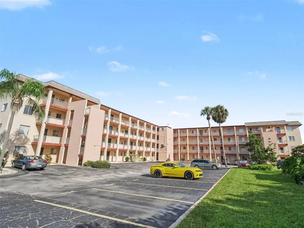 4171 HERON WAY #E309 Bradenton, FL 34205