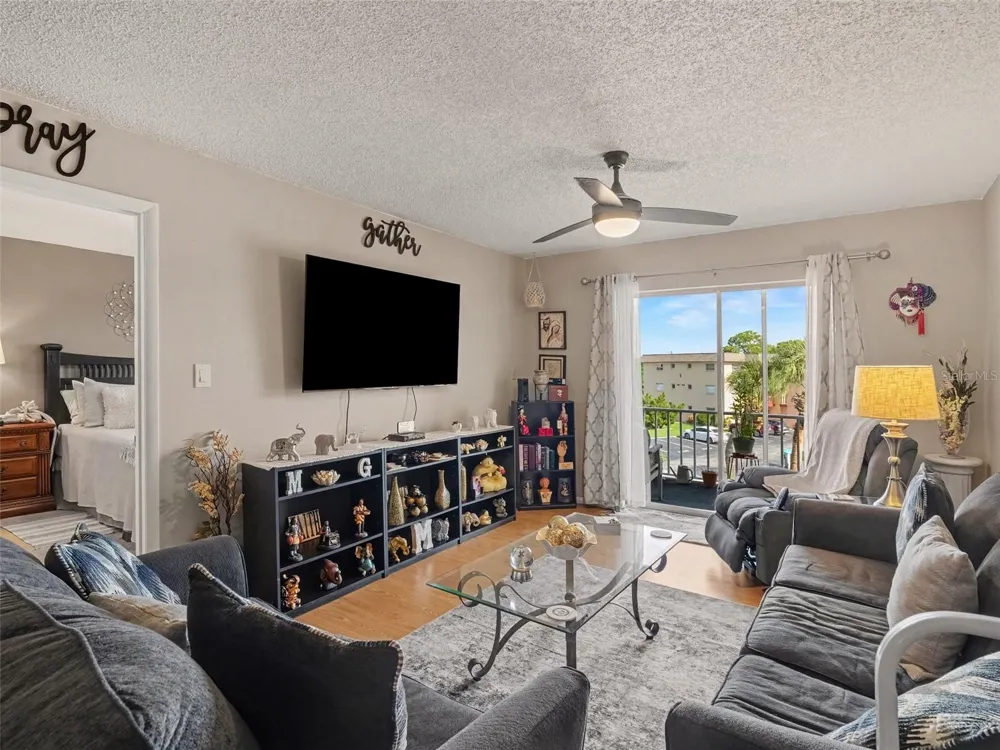 4171 HERON WAY #E309 Bradenton, FL 34205