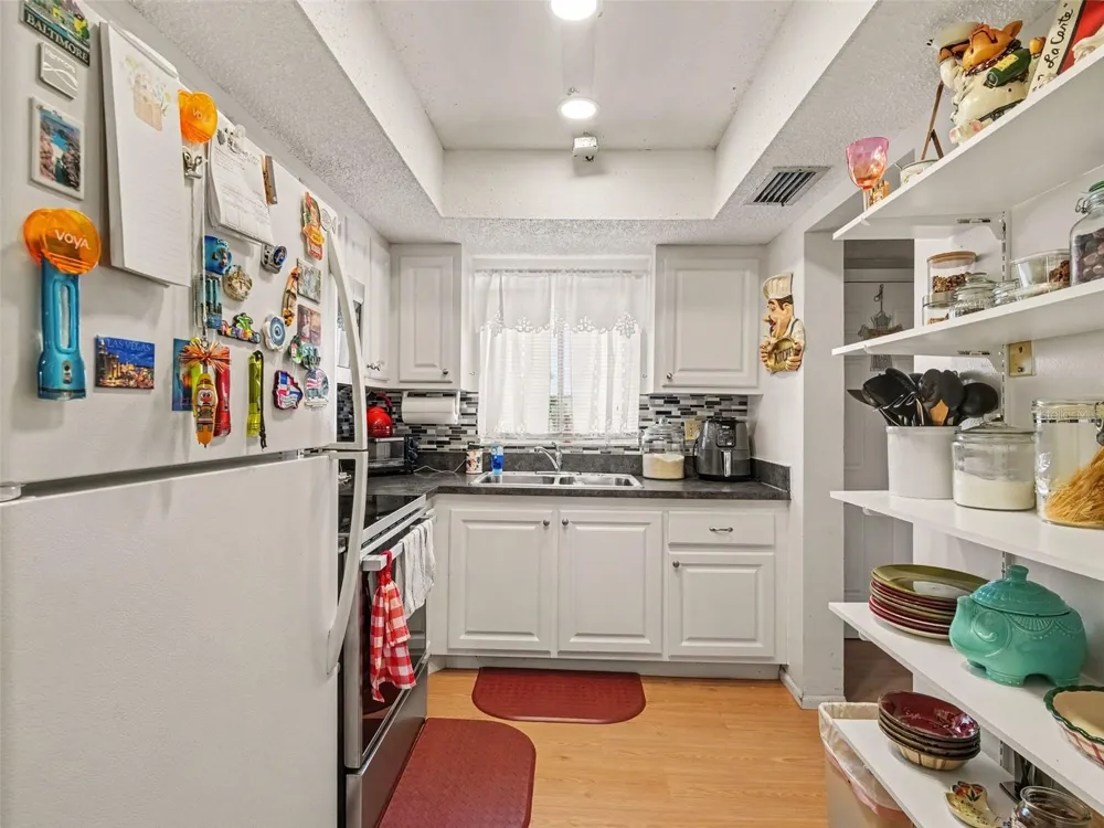 4171 HERON WAY #E309 Bradenton, FL 34205
