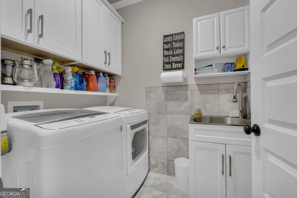 1645 Jasper DR Winder, GA 30680