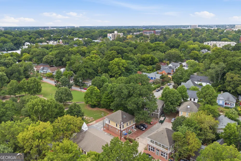 692 B Kirkwood AVE SE Atlanta, GA 30316