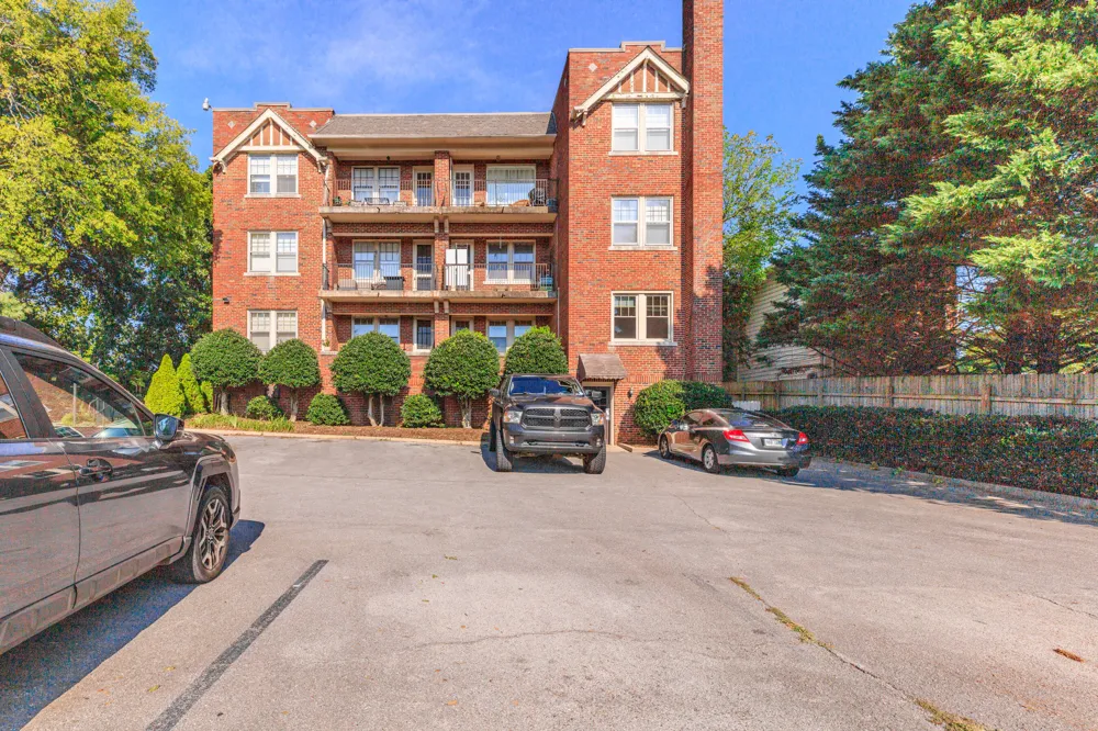 190 Crest Road Chattanooga, TN 37404