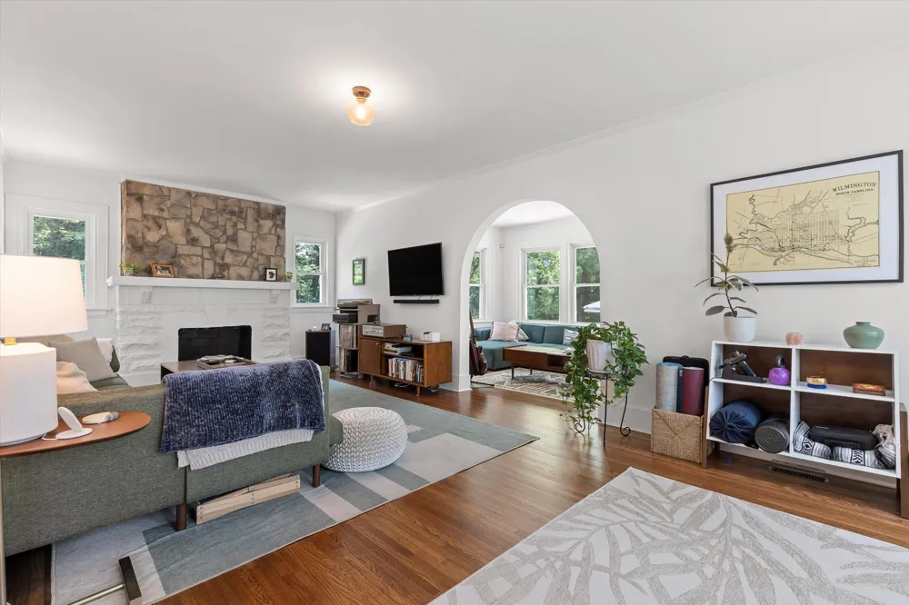 313 Crestway Drive Chattanooga, TN 37411