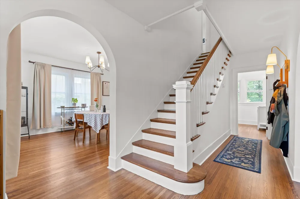313 Crestway Drive Chattanooga, TN 37411