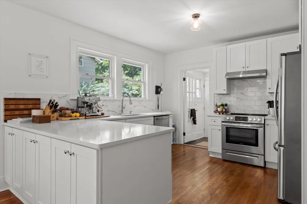 313 Crestway Drive Chattanooga, TN 37411