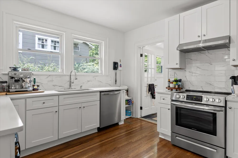313 Crestway Drive Chattanooga, TN 37411