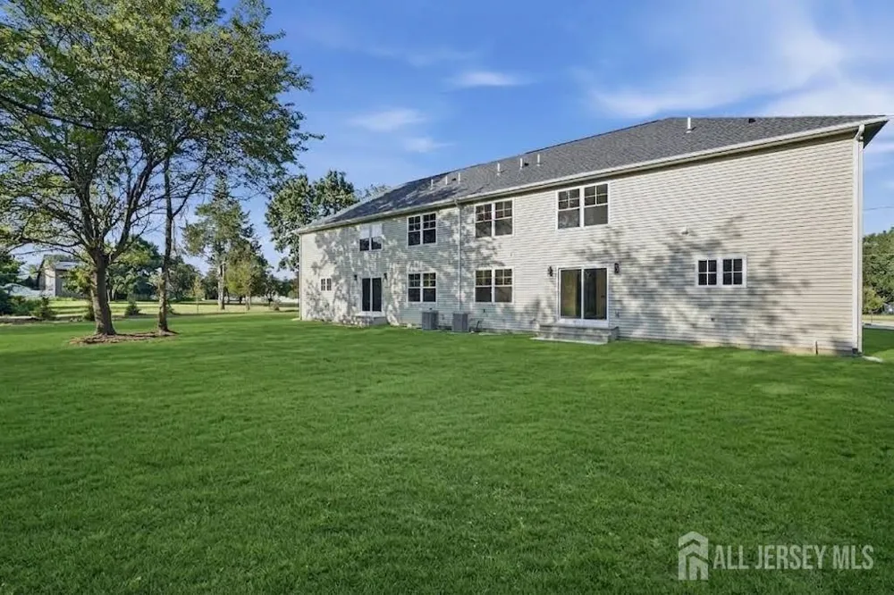 10-B Delar Parkway #B Franklin Twsp, NJ 08823