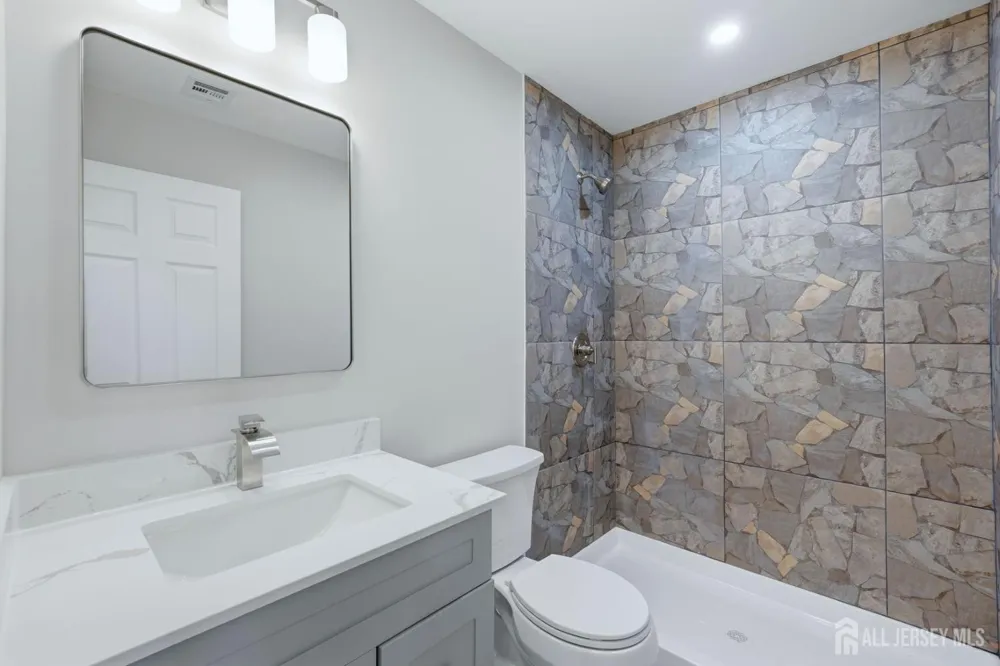 10-B Delar Parkway #B Franklin Twsp, NJ 08823