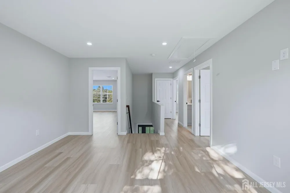 10-B Delar Parkway #B Franklin Twsp, NJ 08823