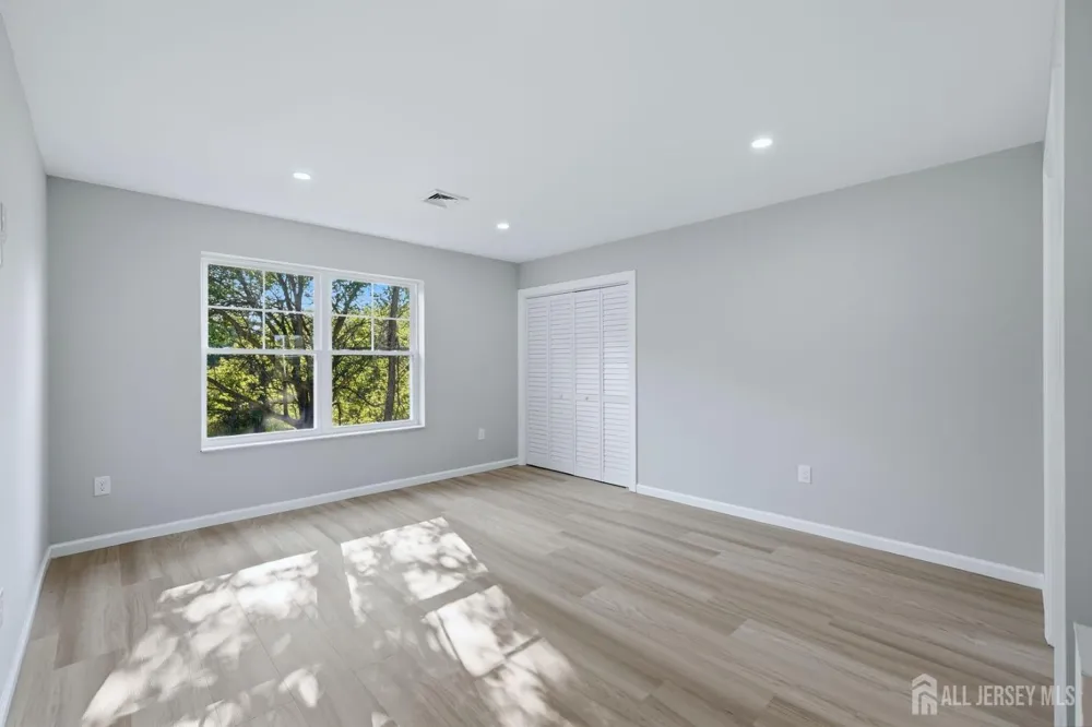 10-B Delar Parkway #B Franklin Twsp, NJ 08823