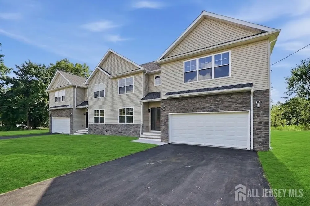 10-B Delar Parkway #B Franklin Twsp, NJ 08823