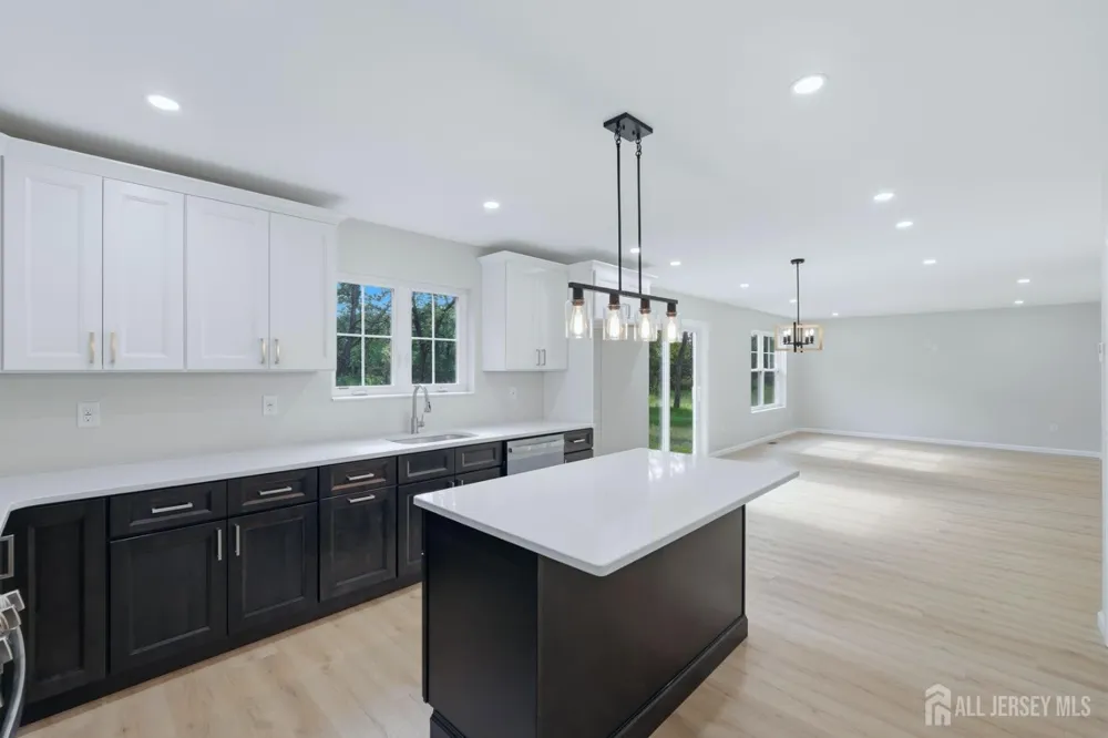 10-A Delar Parkway #A Franklin Twsp, NJ 08823