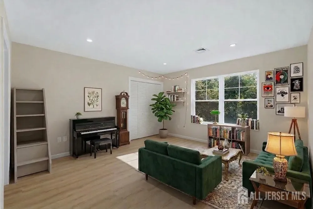 10-A Delar Parkway #A Franklin Twsp, NJ 08823