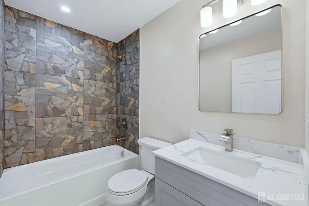 10-A Delar Parkway #A Franklin Twsp, NJ 08823