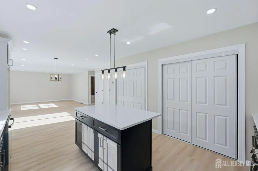 10-A Delar Parkway #A Franklin Twsp, NJ 08823