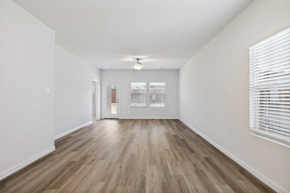 4000 Marble Falls Farmersville, TX 75442