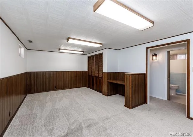 1118 Chambers Drive Colorado Springs, CO 80904
