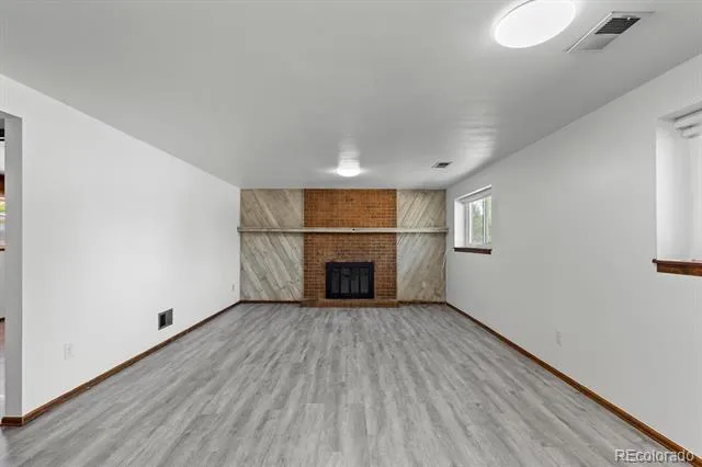 659 S Newark Court Aurora, CO 80012