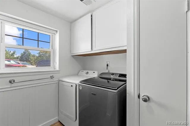 659 S Newark Court Aurora, CO 80012