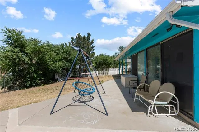 659 S Newark Court Aurora, CO 80012
