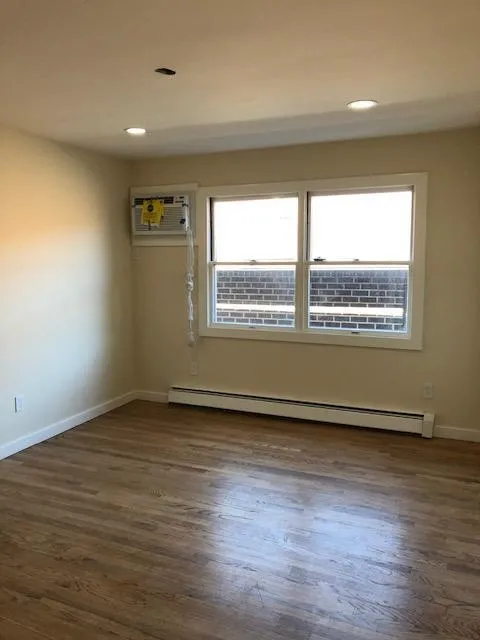 127 68TH ST Guttenberg, NJ 07093