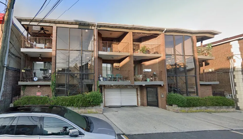 127 68TH ST Guttenberg, NJ 07093