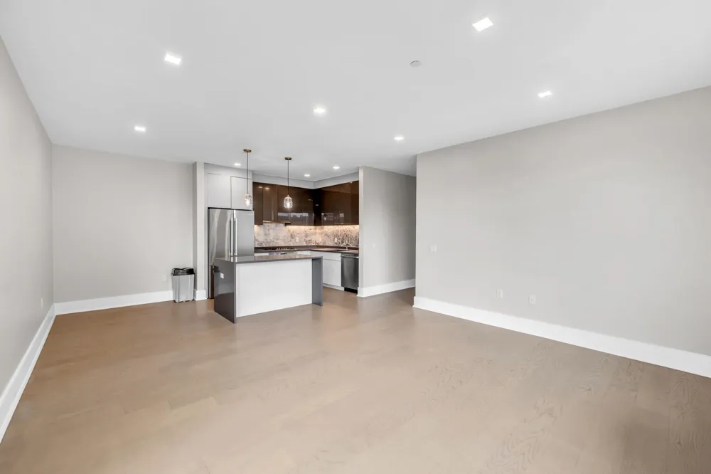 7101 RIVER RD North Bergen, NJ 07047