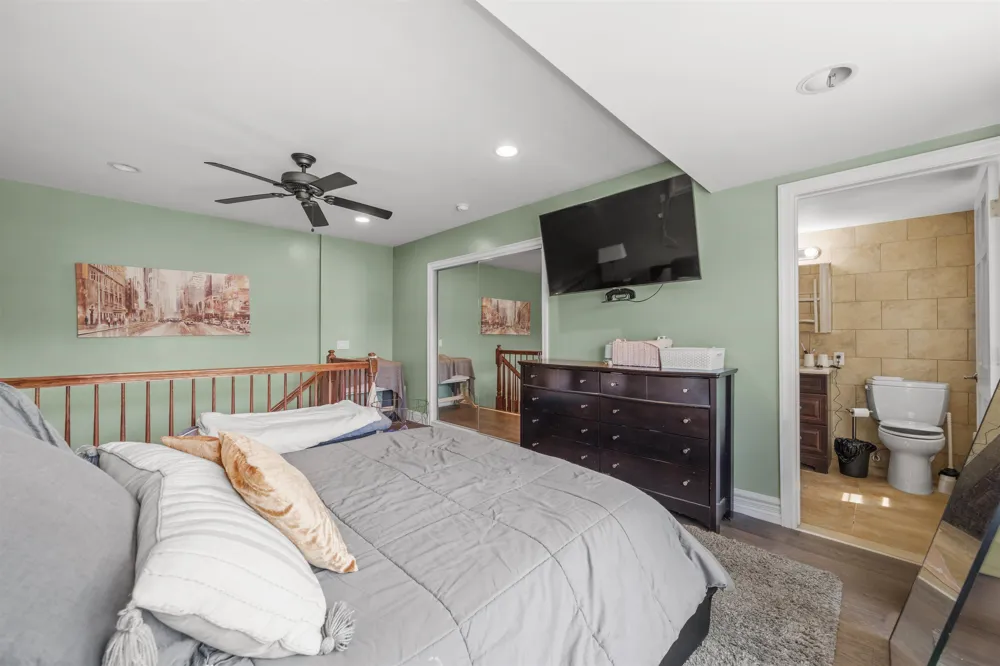 155 WEST 21ST ST Bayonne, NJ 07002