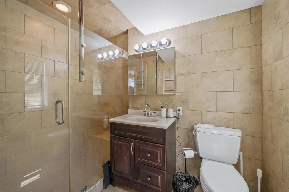 155 WEST 21ST ST Bayonne, NJ 07002
