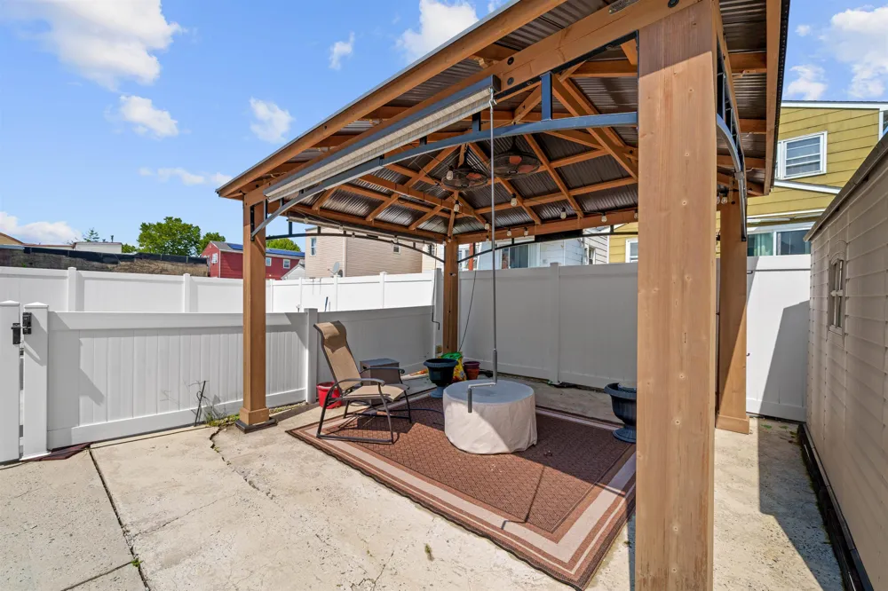 155 WEST 21ST ST Bayonne, NJ 07002