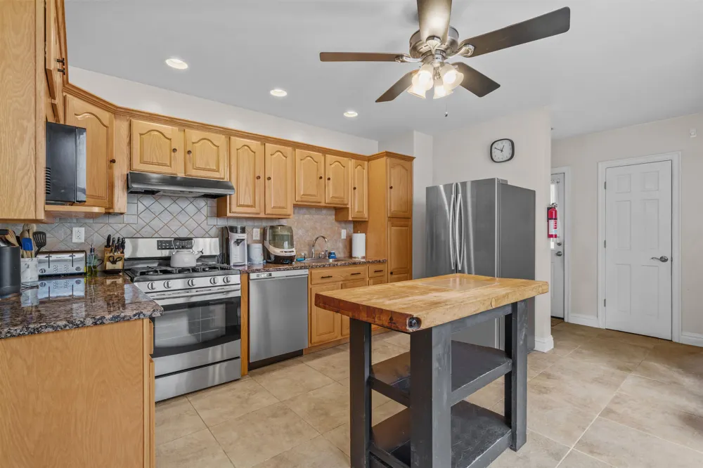 155 WEST 21ST ST Bayonne, NJ 07002