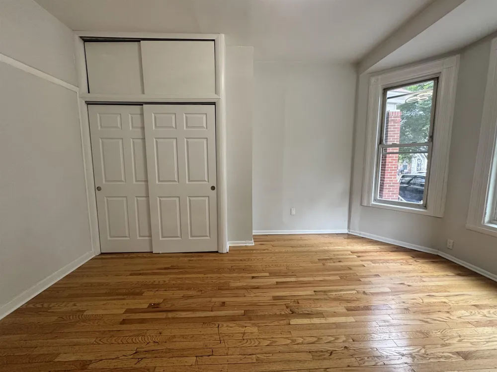 316 21ST ST Union City, NJ 07087