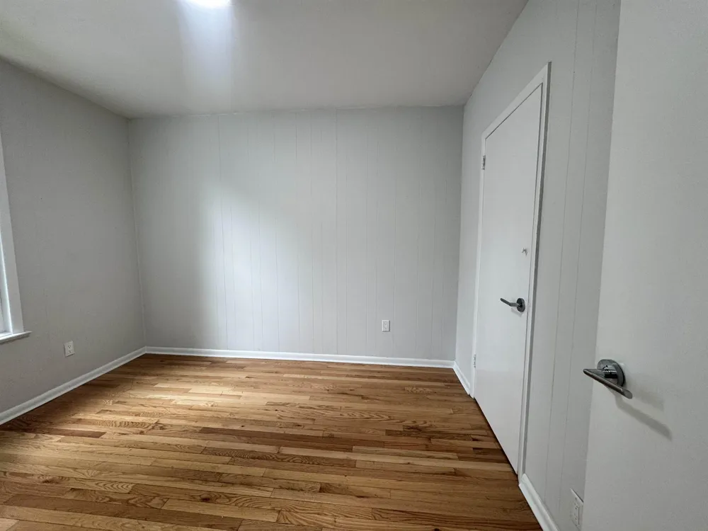 316 21ST ST Union City, NJ 07087