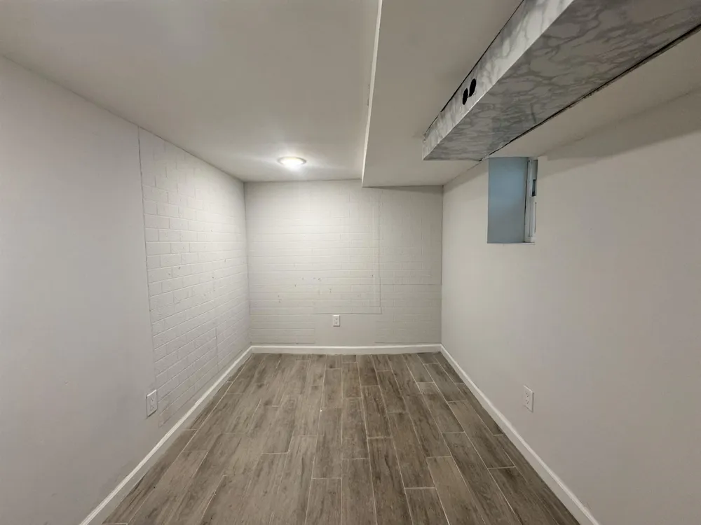 316 21ST ST Union City, NJ 07087