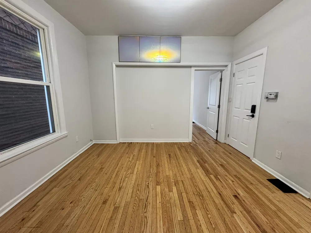 316 21ST ST Union City, NJ 07087