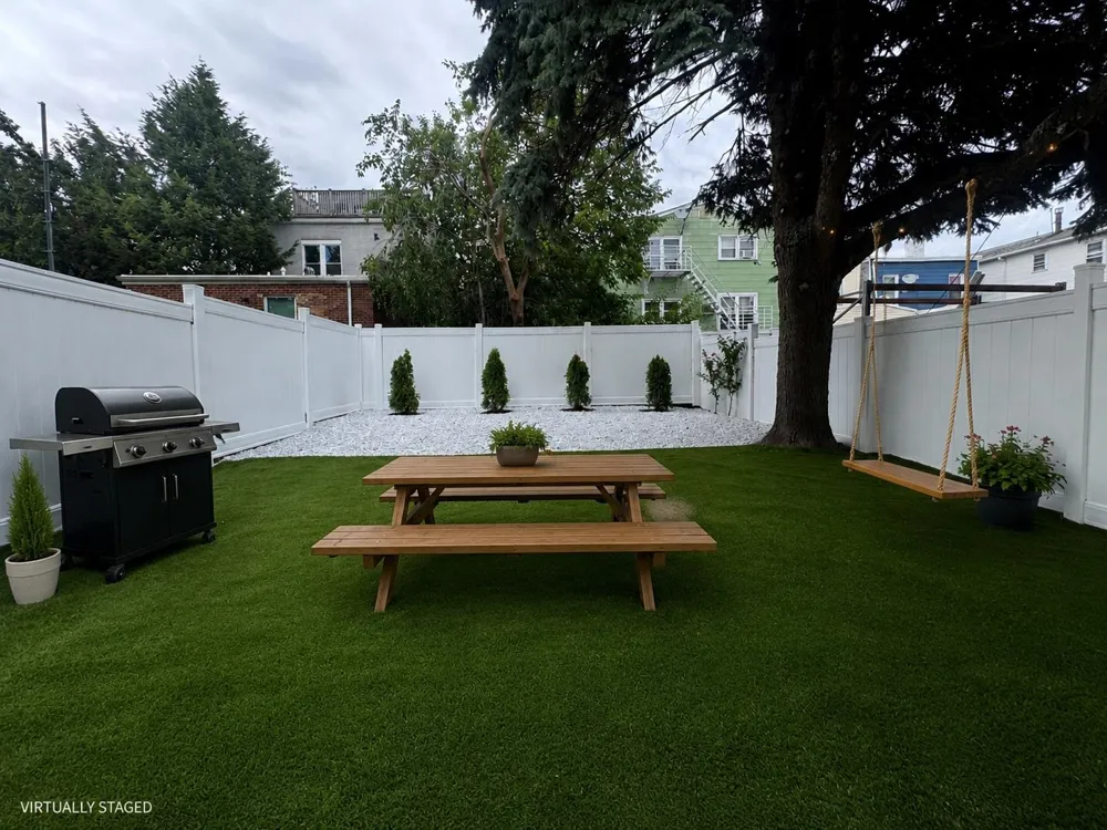 316 21ST ST Union City, NJ 07087