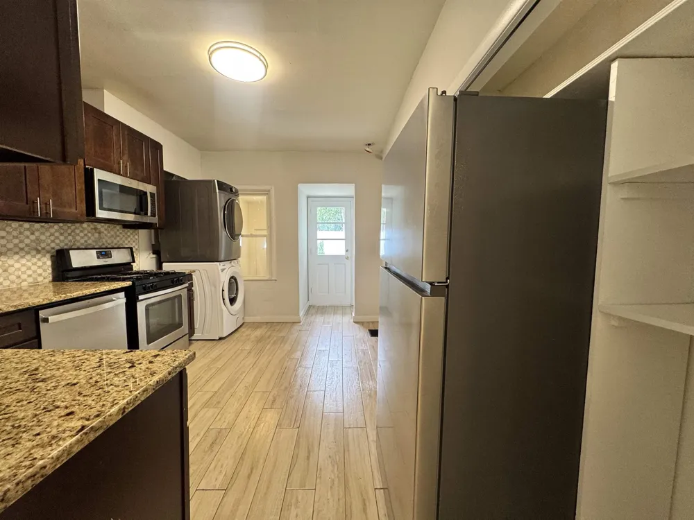 316 21ST ST Union City, NJ 07087