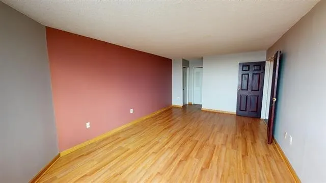 408 HARMON COVE TOWER Secaucus, NJ 07094