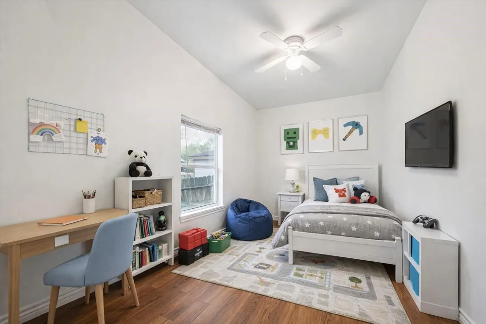 7933 Elwood Street Houston, TX 77012