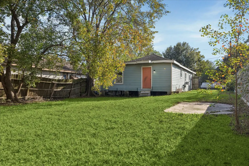 7933 Elwood Street Houston, TX 77012
