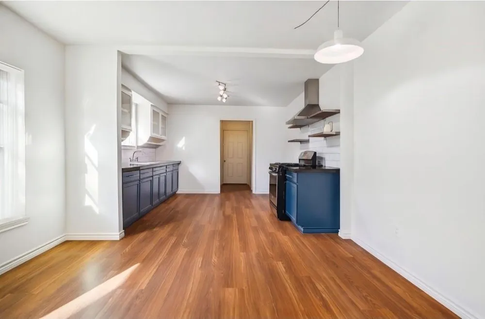 7933 Elwood Street Houston, TX 77012