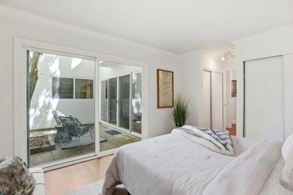 1919 Alameda De Las Pulgas #75 San Mateo, CA 94403