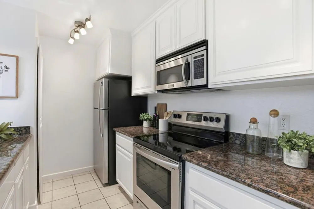 1919 Alameda De Las Pulgas #75 San Mateo, CA 94403